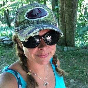 Meet your Posher, Victoria